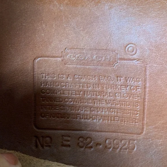 Vintage Coach Leather Carnival Crossbody 9925 - Picture 4 of 9